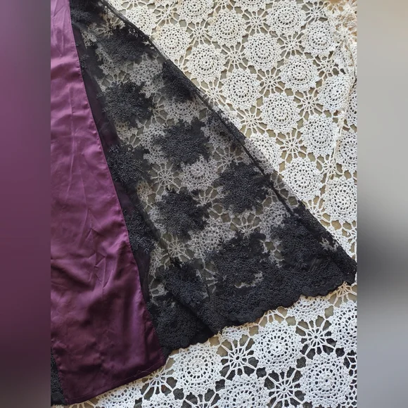 NWOT Dolls Kill Window Lustrous Heart Maxi Dress | Goth - Picture 6 of 12